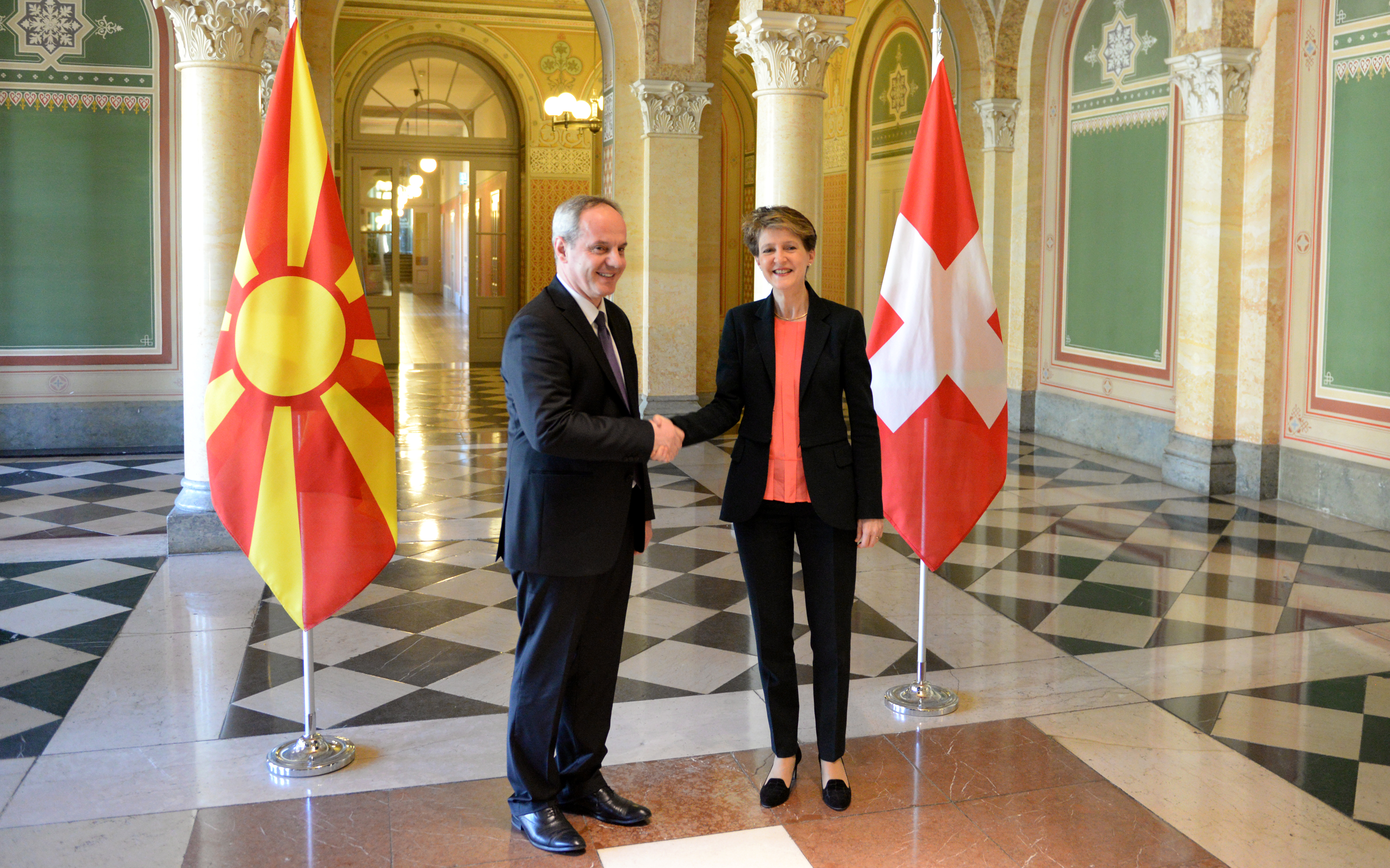 Bundesrätin Sommaruga empfängt den mazedonischen Justizminister Adnan Jashari