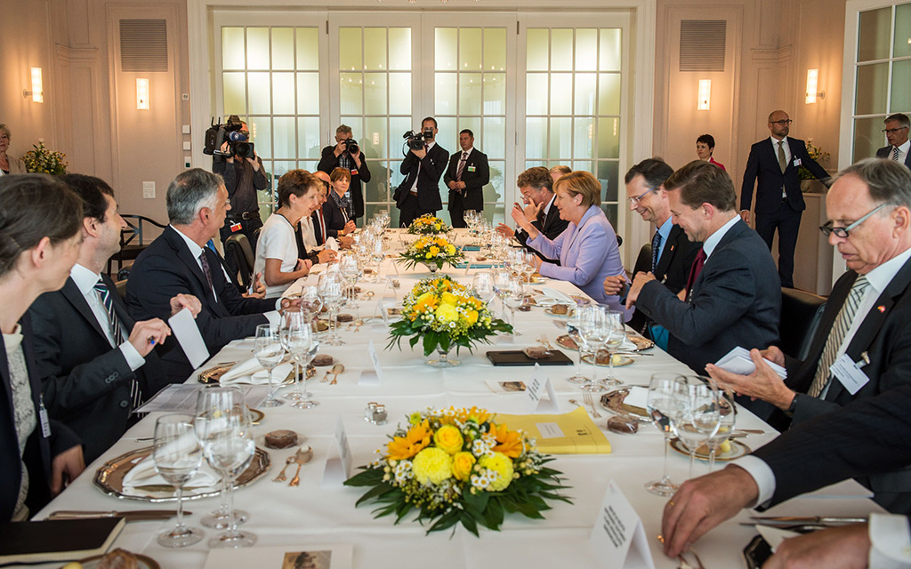 Le delegazioni durante il pranzo di lavoro (Foto: CME)